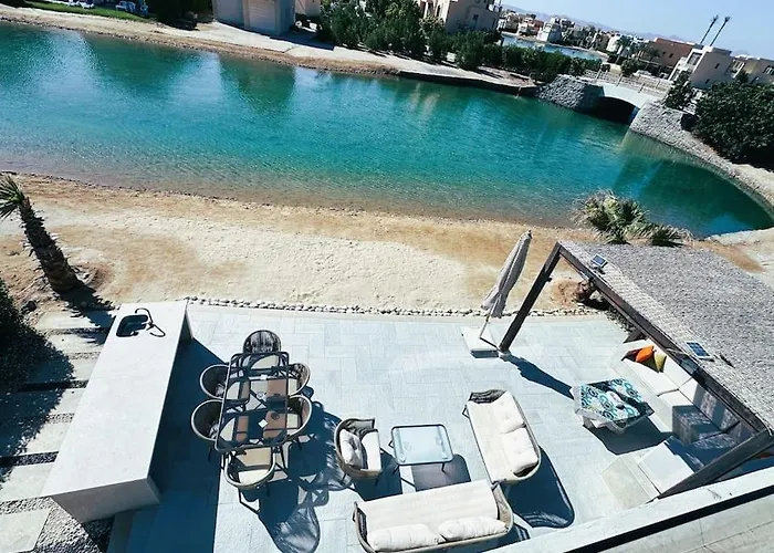 Villa Luminous 4br Villa, Free Pool & Lagoon Access At Gouna *